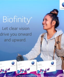 A woman smiling with a backpack wearing CooperVision Biofinity Monthly Lenses